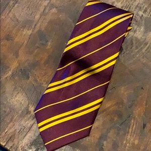 Harry Potter Gryffindor Tie Halloween! OS